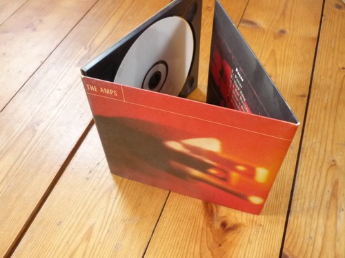 The amps - (kim, deal